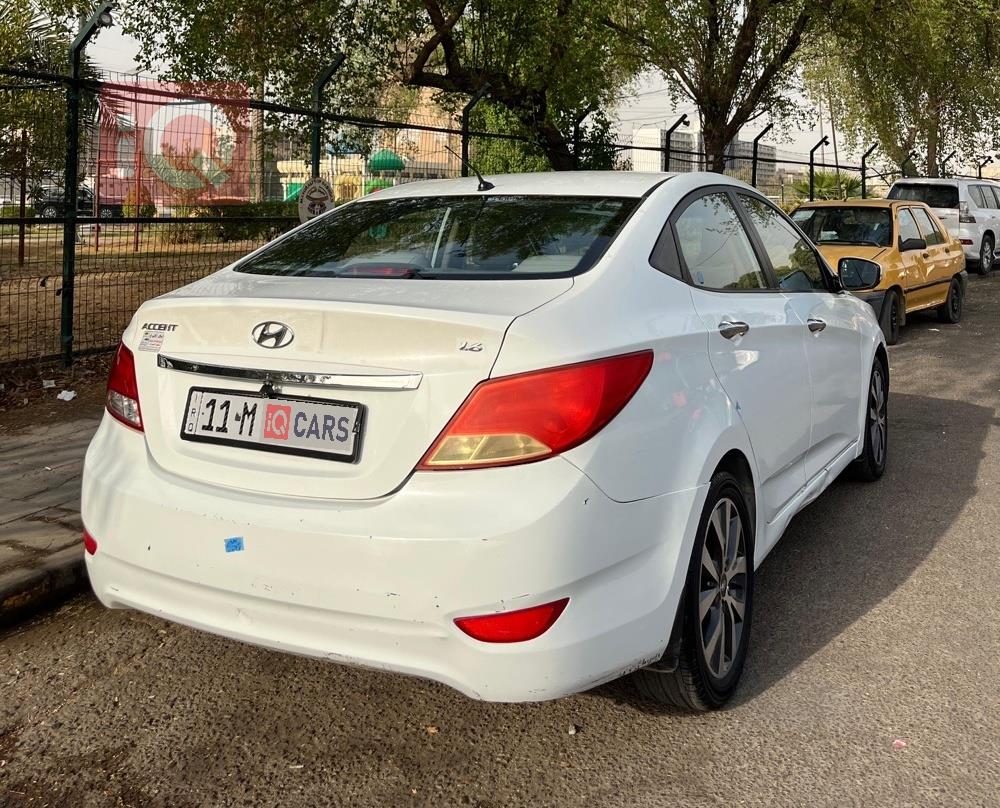 Hyundai Accent